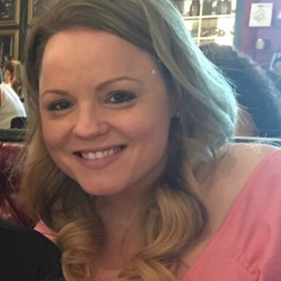 Meet your Posher, Kerri - Picture 6 of 9